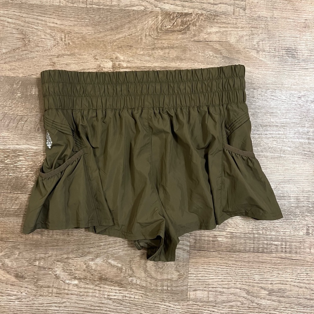 Free People Movement Get your flirt on shorts - Picture 3 of 3